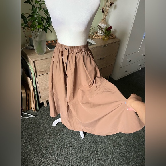 ZARA Tan Camel Khaki Button Down Elastic High-Waist Asymmetrical Midi Maxi Skirt - Picture 7 of 16